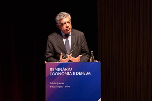 Economia-e-Defesa-29